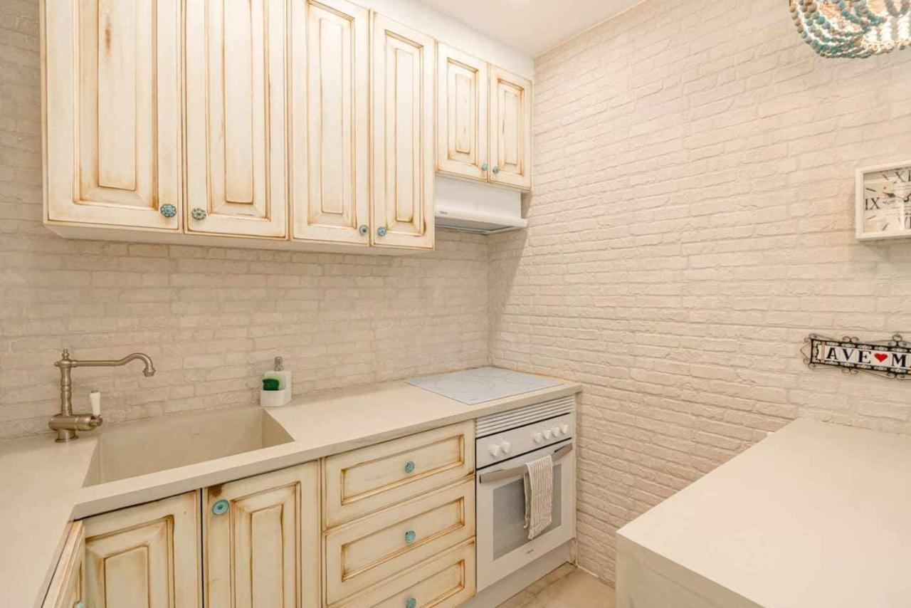 Luminoso Y Centrico Apt 2 Hab Leilighet Madrid Eksteriør bilde